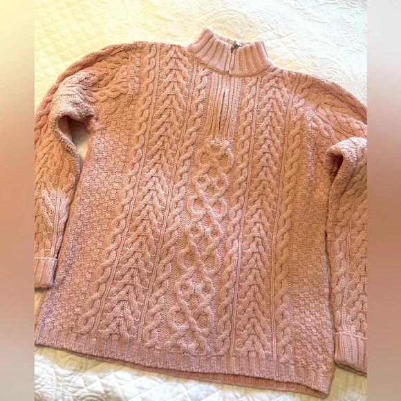 Aran Crafts Pink 100% Merino Wool Sweater from Ireland - Picture 4 of 7